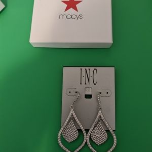 NWT silver dangle party earrings